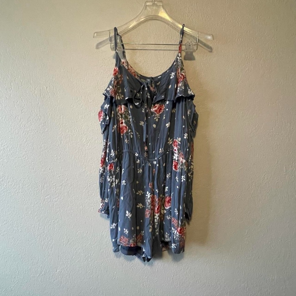 Live 4 Truth Womens Blue Floral Print Cold Shoulder Shorts Romper, Size L